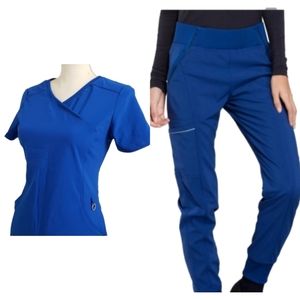 Cherokee Infinity Antimicrobial Scrub Top & Tapered Jogger Cargo Scrub P…
